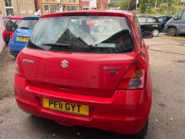 Suzuki Swift 1.3 Sz3 Hatchback 140 G Km 91 B Red #4