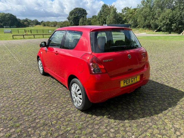 Suzuki Swift 1.3 Sz3 Hatchback 140 G Km 91 B Red #4