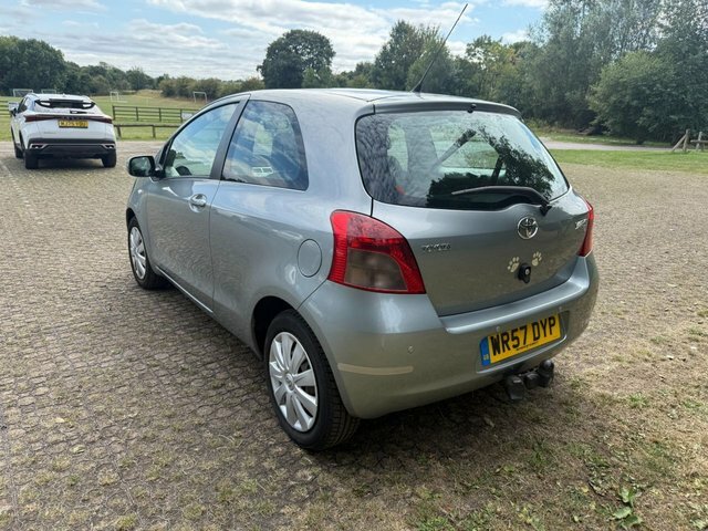 Toyota Yaris 1.3 T3 Hatchback Multimode 136 G Km 85 Silver #4