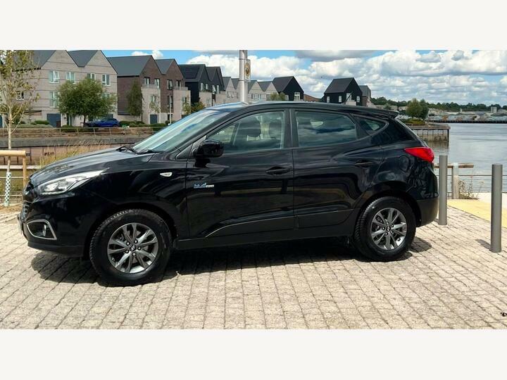 Hyundai Ix35 Suv Black #4