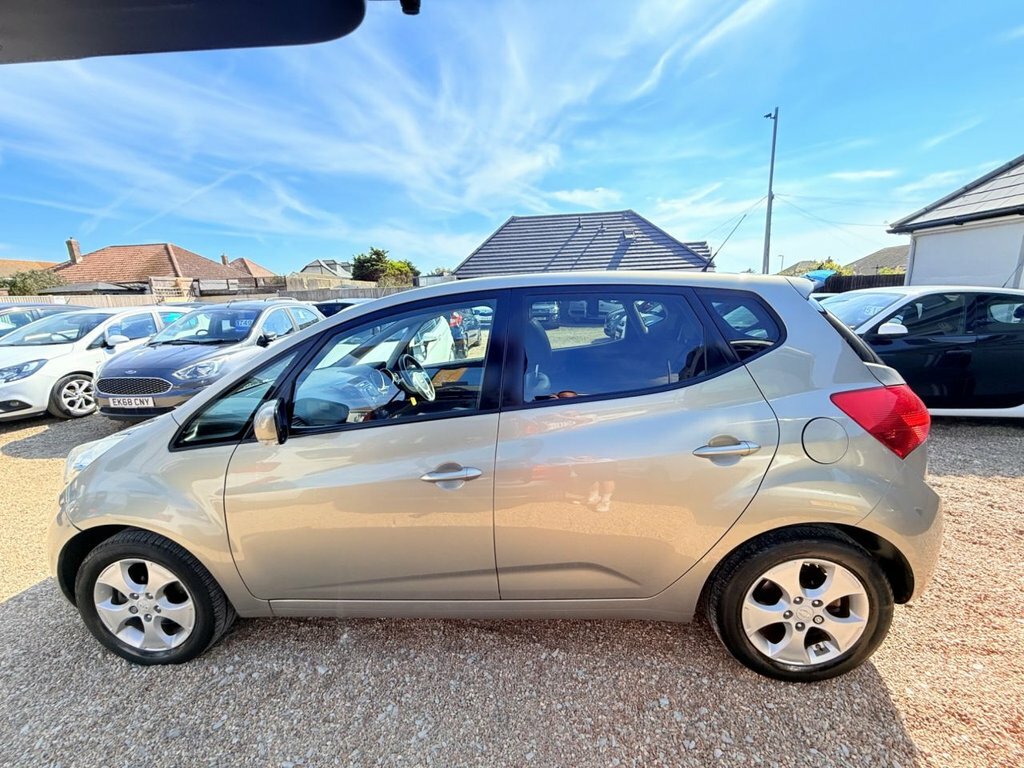 Kia Venga 1.6L 3 Silver #5