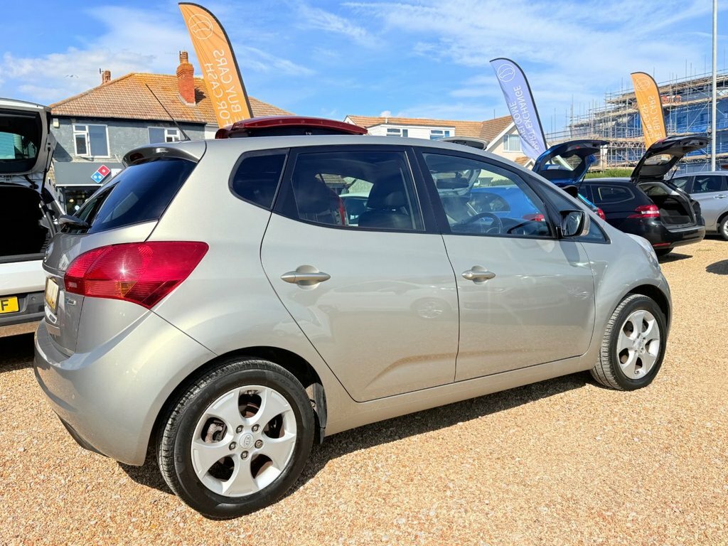 Kia Venga 1.6L 3 Silver #4