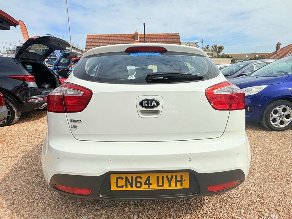 Kia RIO 1.3L Vr7 CN64UYH White #4