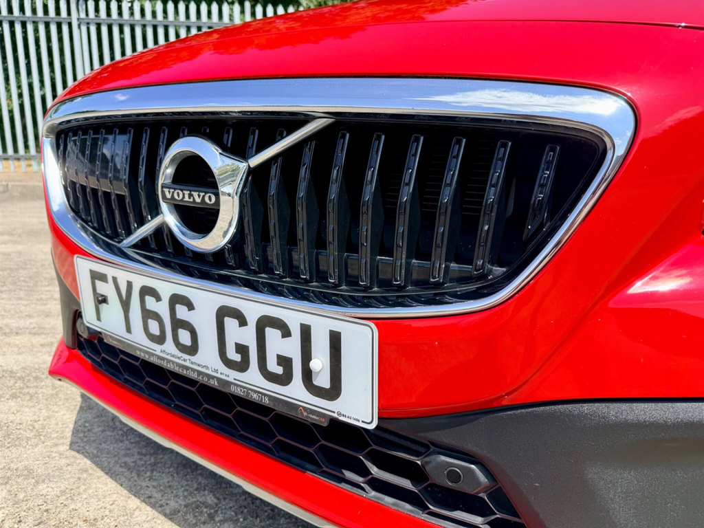 Volvo V40 Cross Country 2.0 D4 Pro Euro 6 Ss Red #6