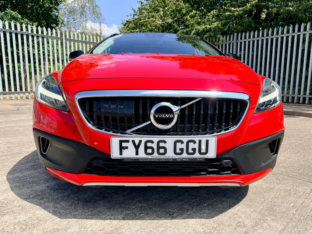 Volvo V40 Cross Country 2.0 D4 Pro Euro 6 Ss Red #4