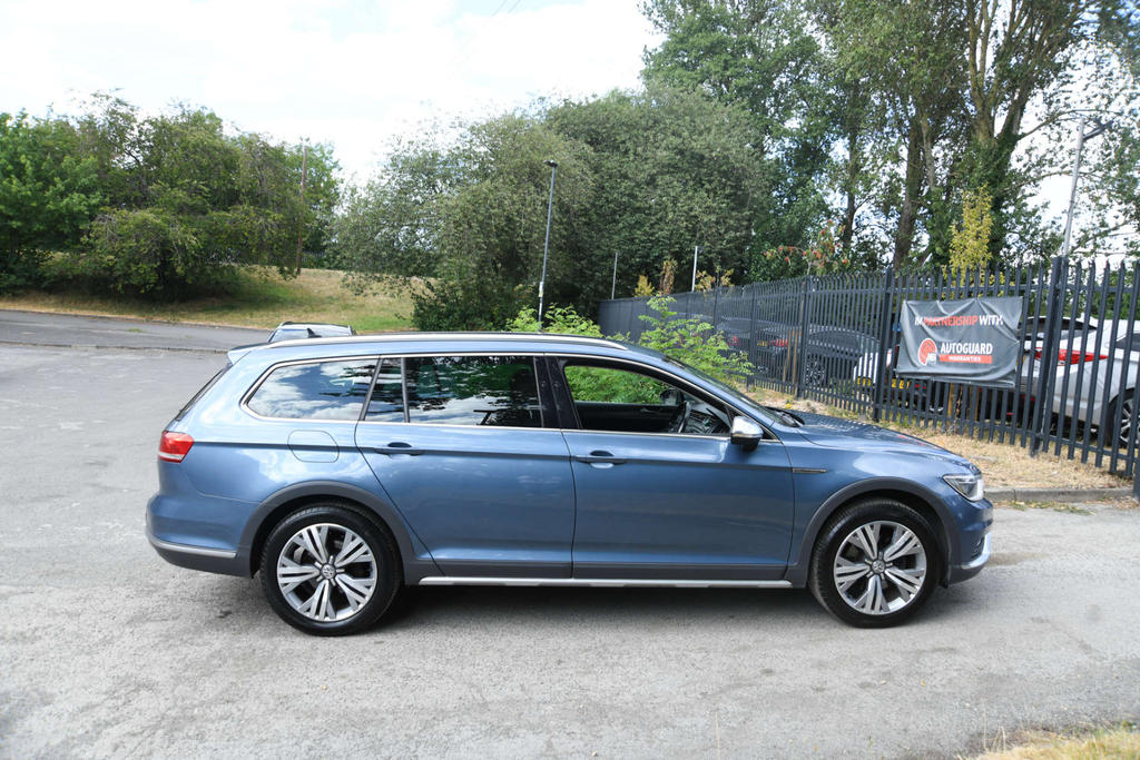 Volkswagen Passat Alltrack Alltrack Tdi Bluemotion Technology 4Motion Semi-au  #5