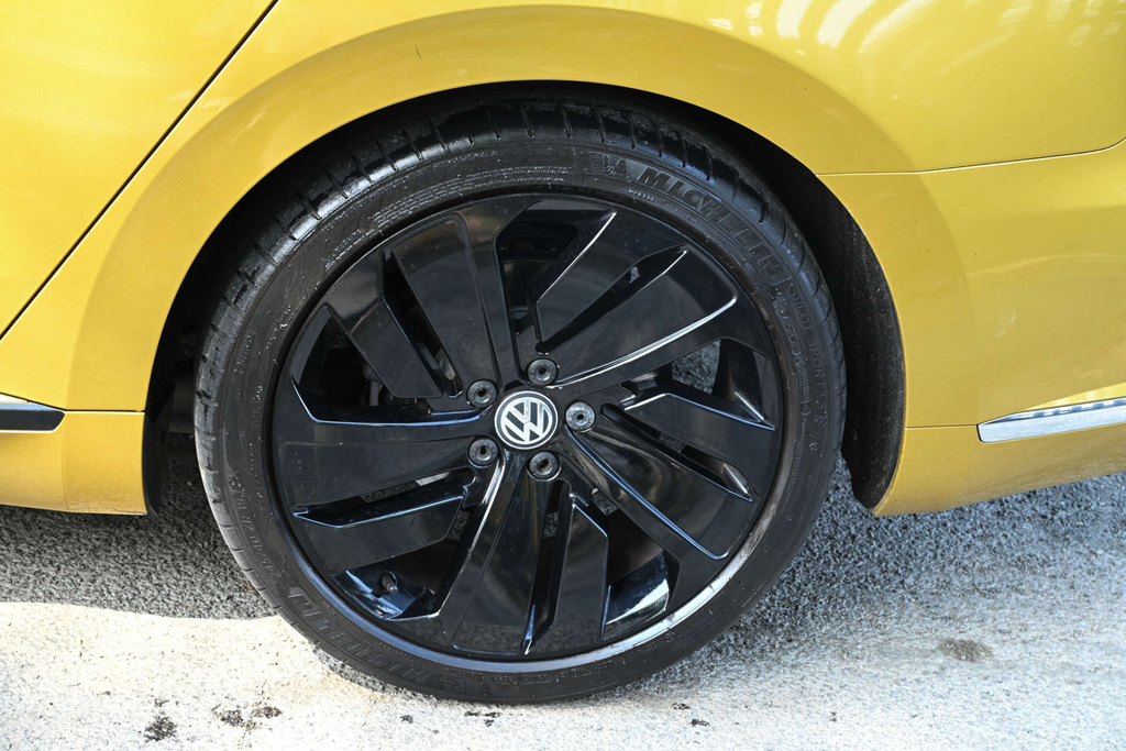 Volkswagen Arteon R-line Tdi Dsg Yellow #31