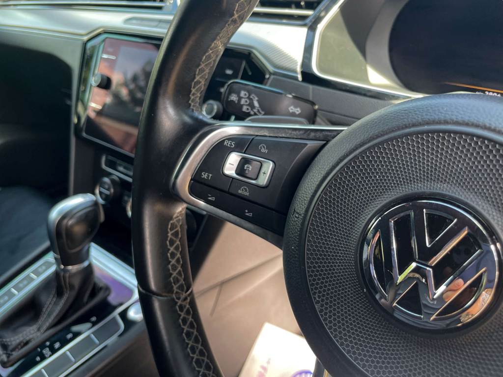 Volkswagen Arteon R-line Tdi Dsg Yellow #30