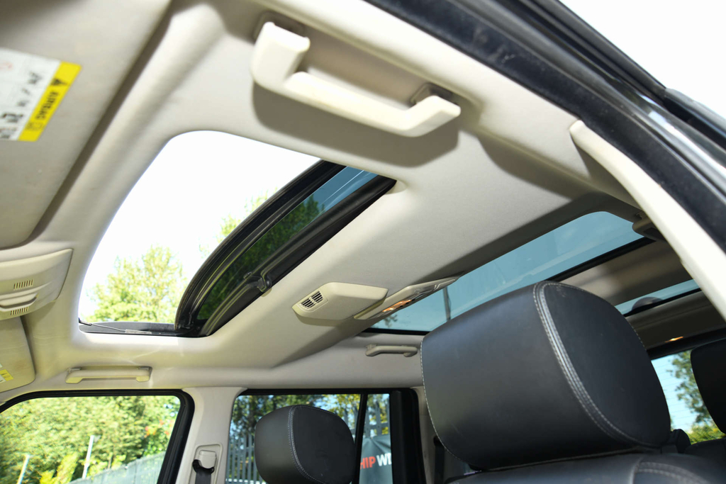 Land Rover Discovery Hse Luxury Sdv6 4Wd #6