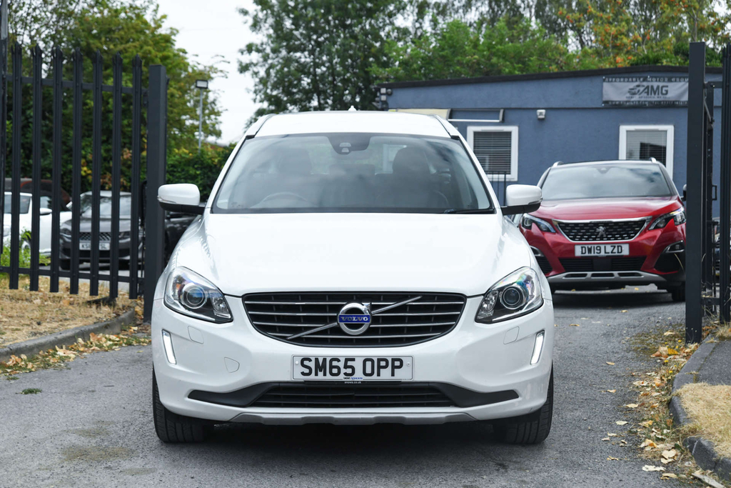 Volvo XC60 Se Luxury Nav D4 #2