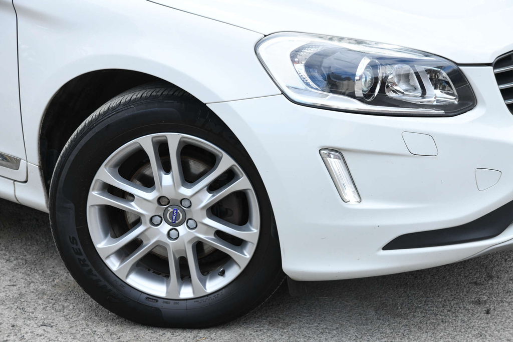 Volvo XC60 Se Luxury Nav D4 #6