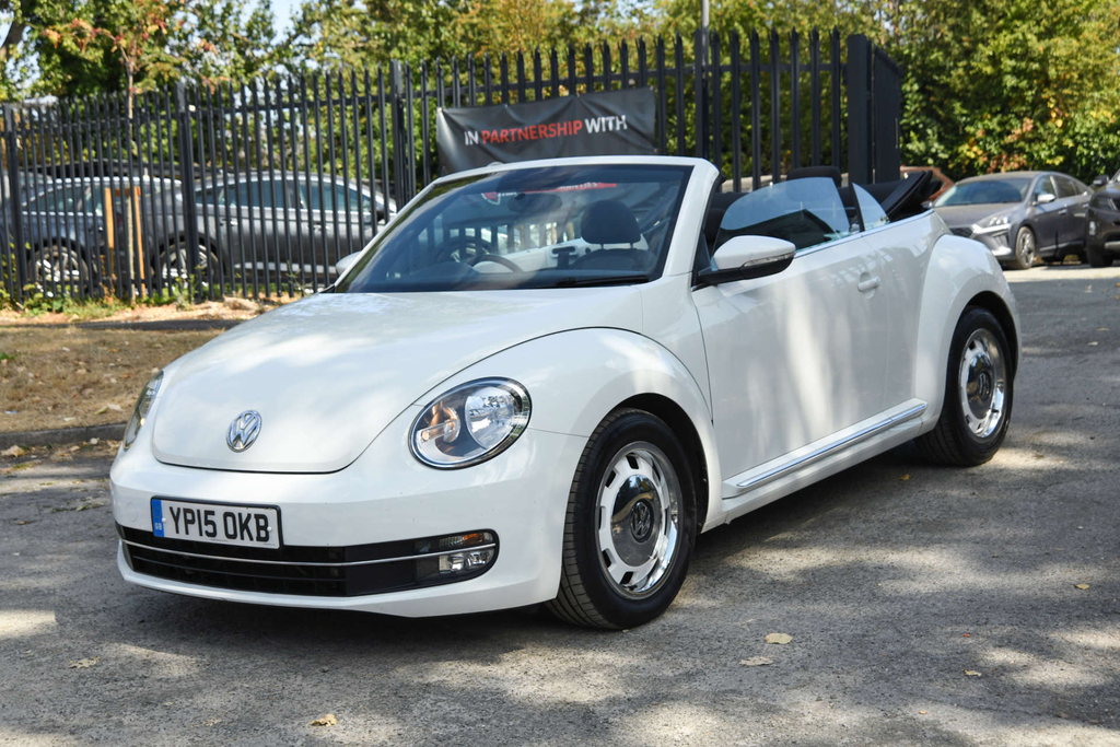 Volkswagen Beetle Design Tdi YP15OKB White #4