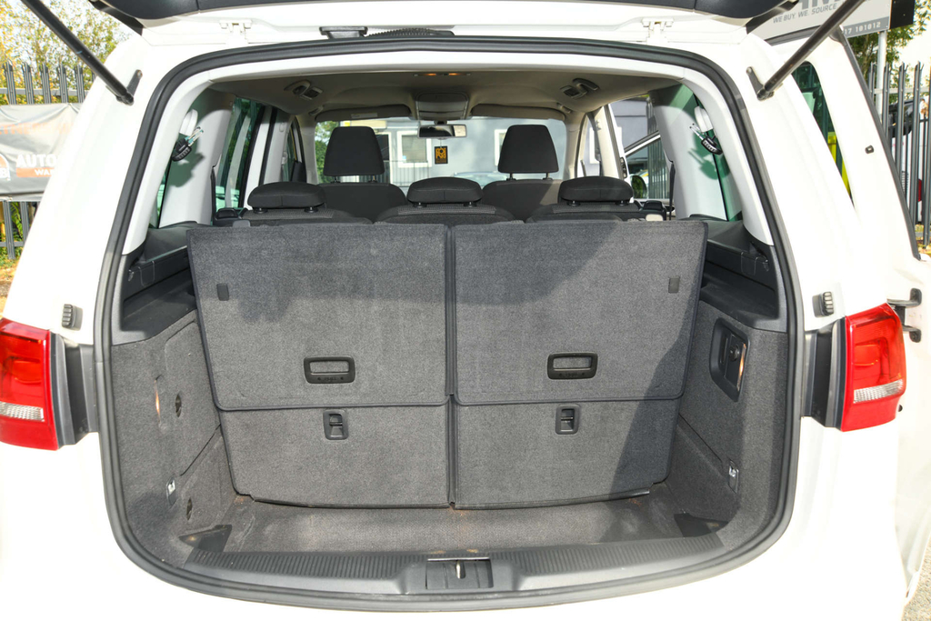 Volkswagen Sharan -- YK12FOZ  #6