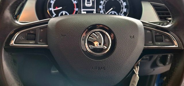 Skoda Fabia 1.0 Tsi Colour Edition Hatchback Blue #24