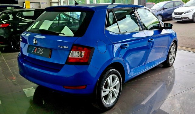 Skoda Fabia 2019 1.0 Se Hatchback Euro 6 S Blue #5