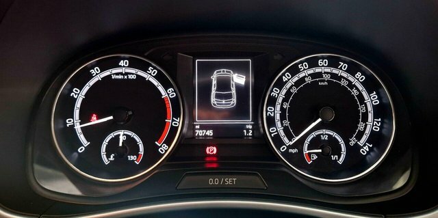 Skoda Fabia 1.0 Tsi Colour Edition Hatchback Blue #25