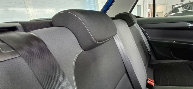 Skoda Fabia 1.0 Tsi Colour Edition Hatchback Blue #36