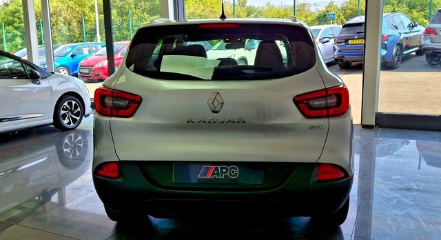 Renault Kadjar 2017 1.5 Dci Dynamique Nav Suv E Silver #4