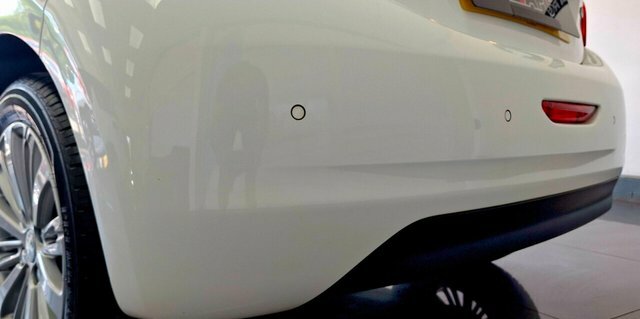 Peugeot 208 1.6 Thp Gti Euro 6 Ss Black #13
