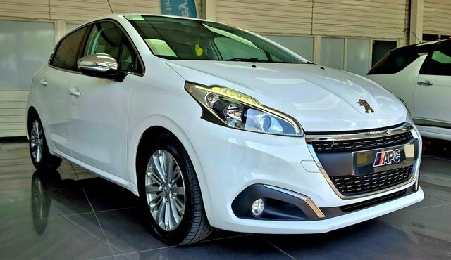Peugeot 208 1.6 Thp Gti Euro 6 Ss Black #7