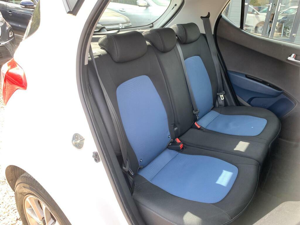 Hyundai I10 1.2 Se Grey 1 Former Keeper Low Tax Grey #34