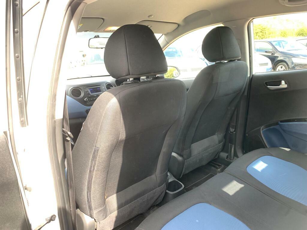 Hyundai I10 1.2 Se Grey 1 Former Keeper Low Tax Grey #38