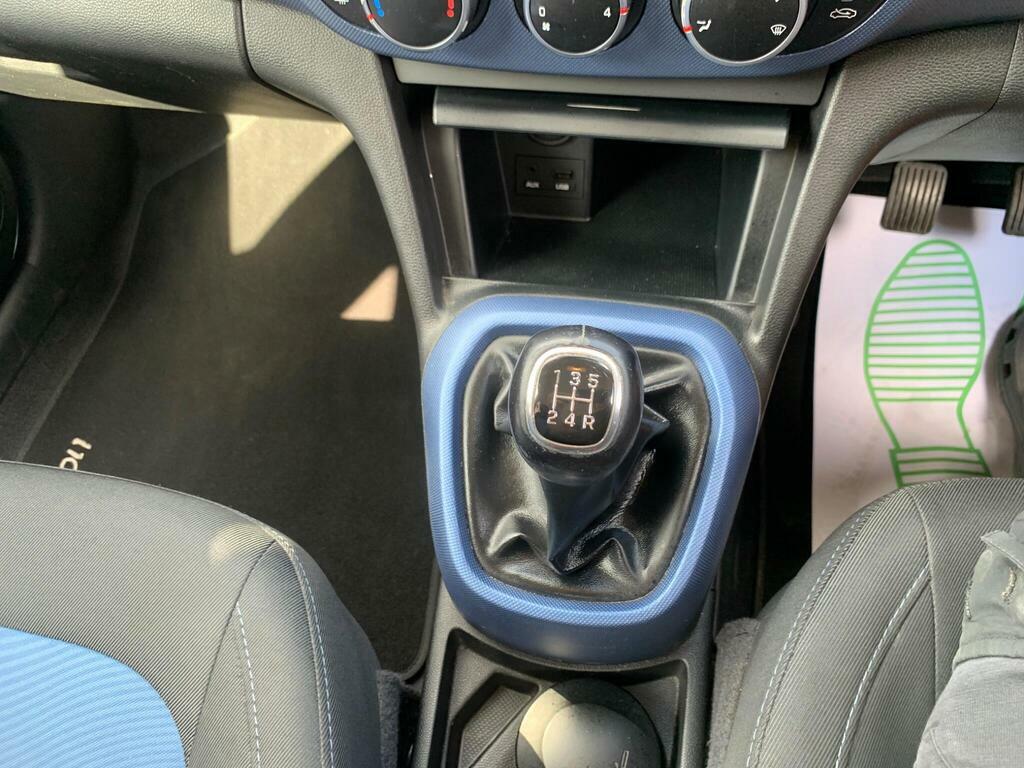 Hyundai I10 1.2 Se Grey 1 Former Keeper Low Tax Grey #28