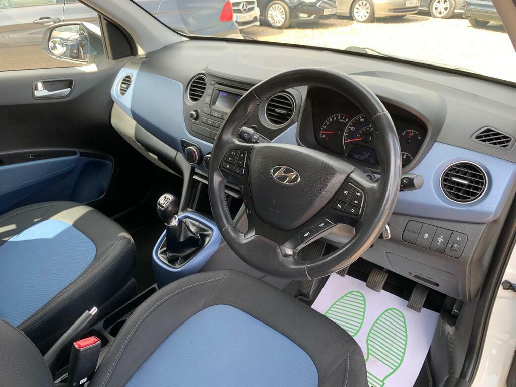 Hyundai I10 1.2 Se Grey 1 Former Keeper Low Tax Grey #20