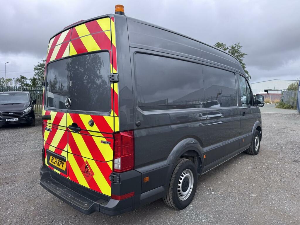 Volkswagen Crafter 2.0 Tdi Cr35 4Motion. Trendline Mwb Van. Mobile Wo Grey #6