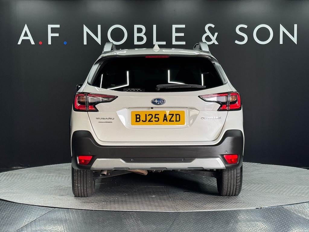 Subaru Outback I Touring U1005 Ulez White #3