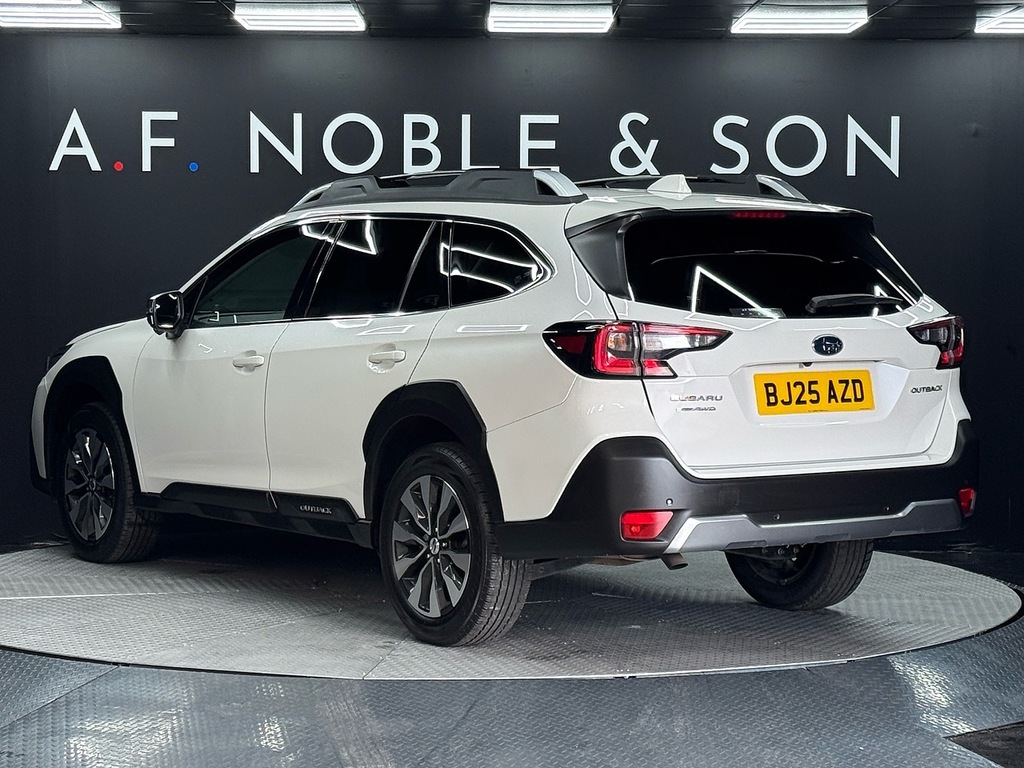 Subaru Outback I Touring U1005 Ulez White #4