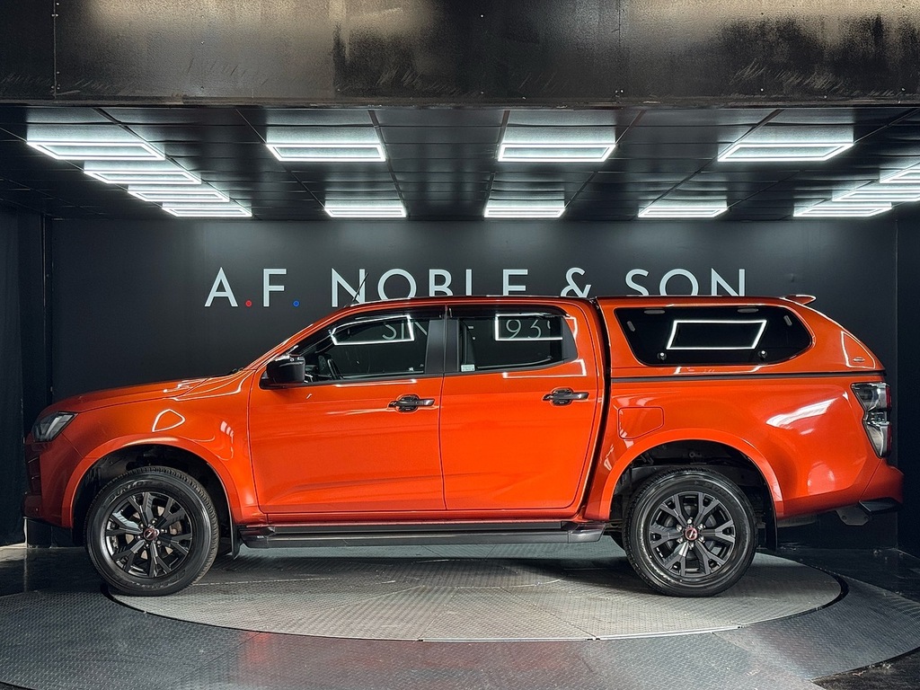 Isuzu D-Max Td V-cross U1008 Ulez Orange #3