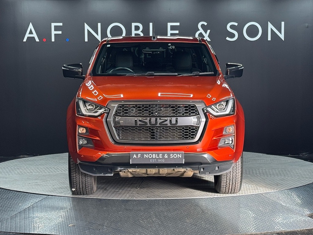Isuzu D-Max Td V-cross U1008 Ulez Orange #2