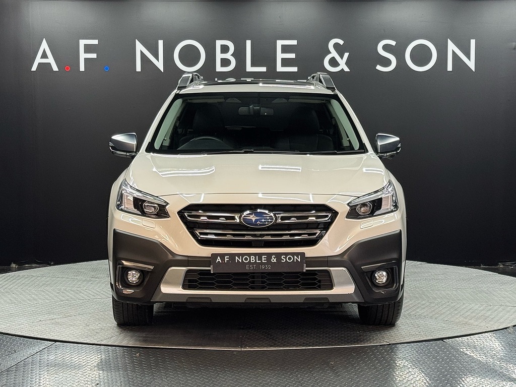 Subaru Outback I Touring U1015 Ulez White #2