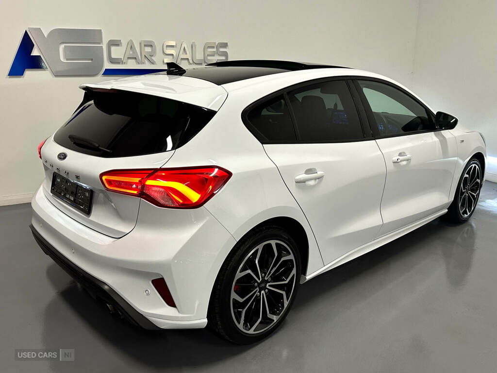 Ford Focus 2.0 Ecoblue St-line X White #3