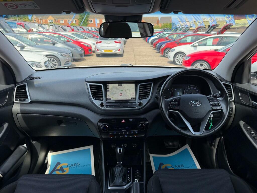 Hyundai Tucson Suv 2.0 Crdi Se Nav 4Wd Euro 6 201565 MM65FNV White #2