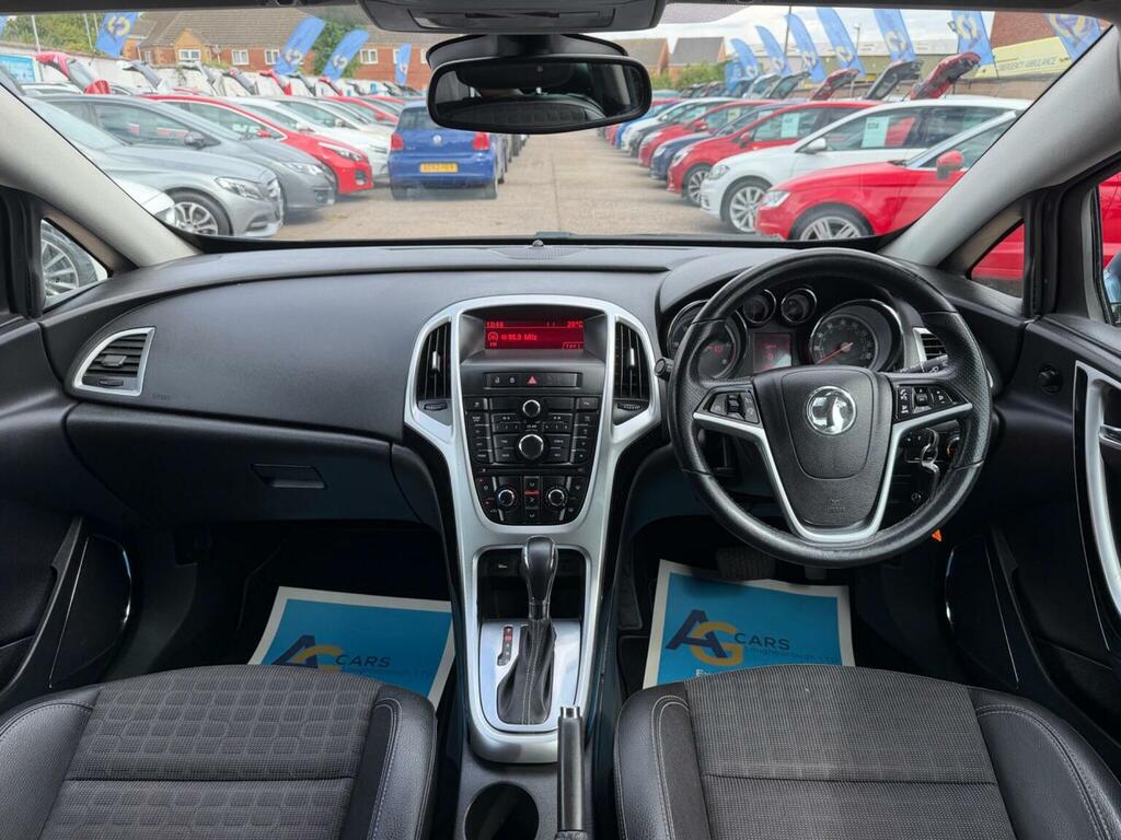 Vauxhall Astra GTC Coupe 2.0 Cdti Sri Euro 5 201313 Blue #2