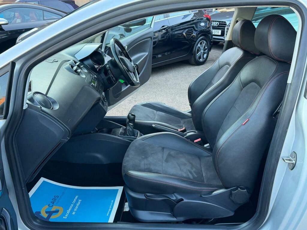 Seat Ibiza 1.2 Tsi Fr Black Sport Coupe Euro 5 Silver #4