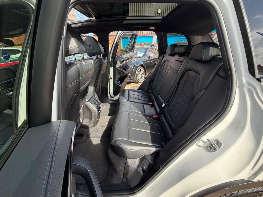 BMW iX3 Suv 80Kwh Premier Edition 202271 White #5