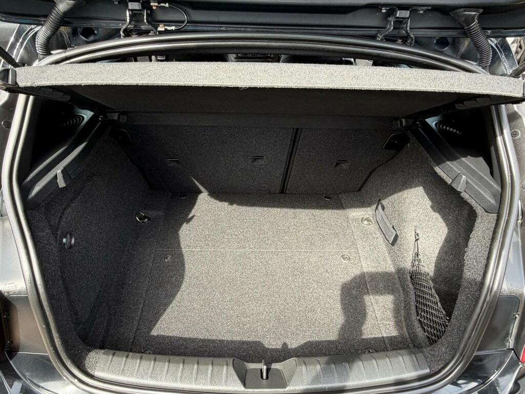 BMW 1 Series 2.0 118D Se Euro 5 Ss Black #60
