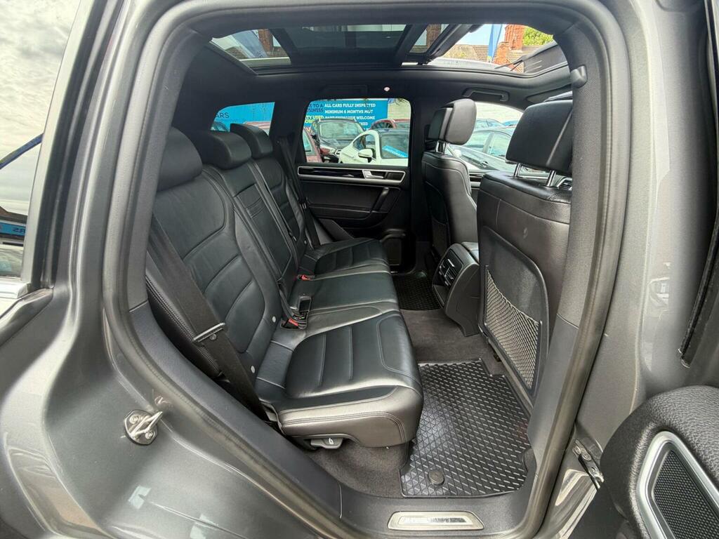 Volkswagen Touareg 2017 3.0 Tdi V6 R-line Suv Tiptronic 4W Grey #40