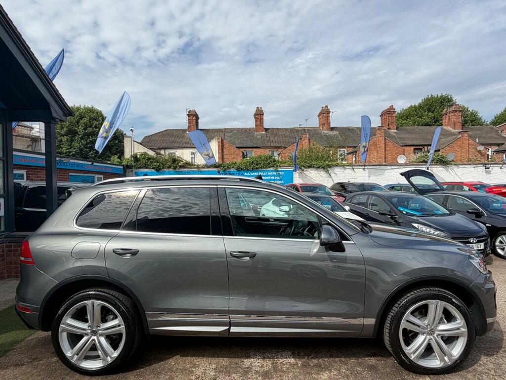 Volkswagen Touareg 3.0 Tdi V6 Bluemotion Tech R-line Plus Tiptronic 4 Grey #6