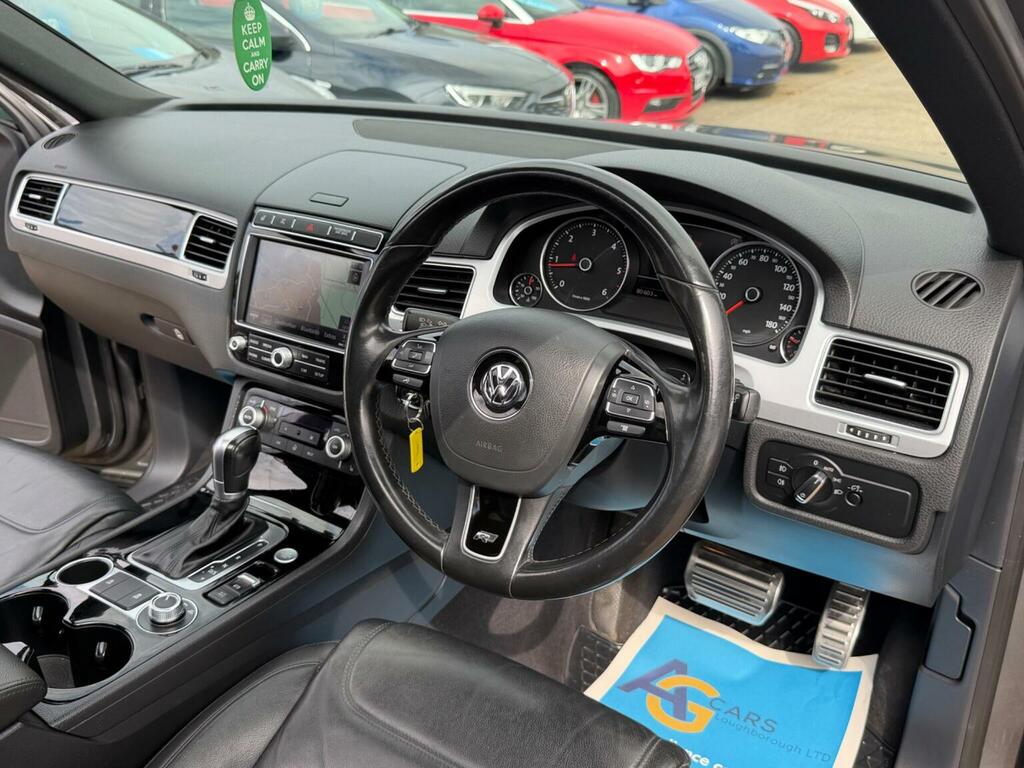 Volkswagen Touareg 3.0 Tdi V6 Bluemotion Tech R-line Plus Tiptronic 4 Grey #3