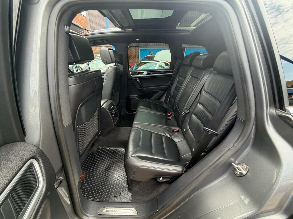 Volkswagen Touareg 3.0 Tdi V6 Bluemotion Tech R-line Plus Tiptronic 4 Grey #5