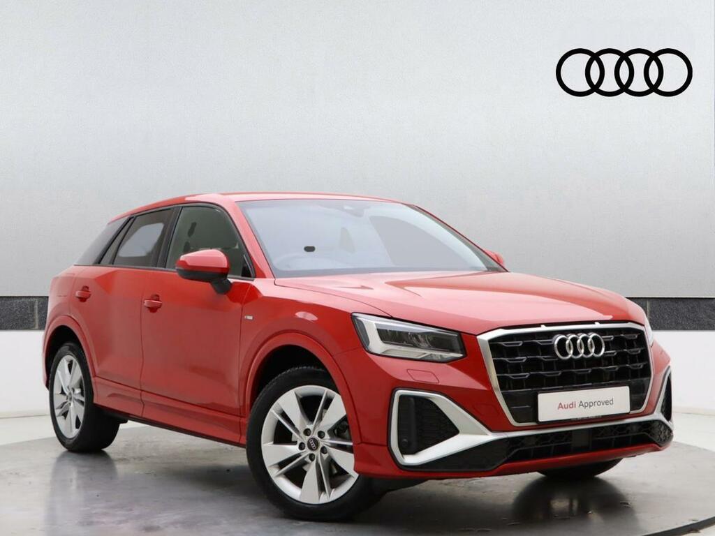 Audi Q2 Black Edition 35 Tfsi 150 Ps S Tronic Grey #1