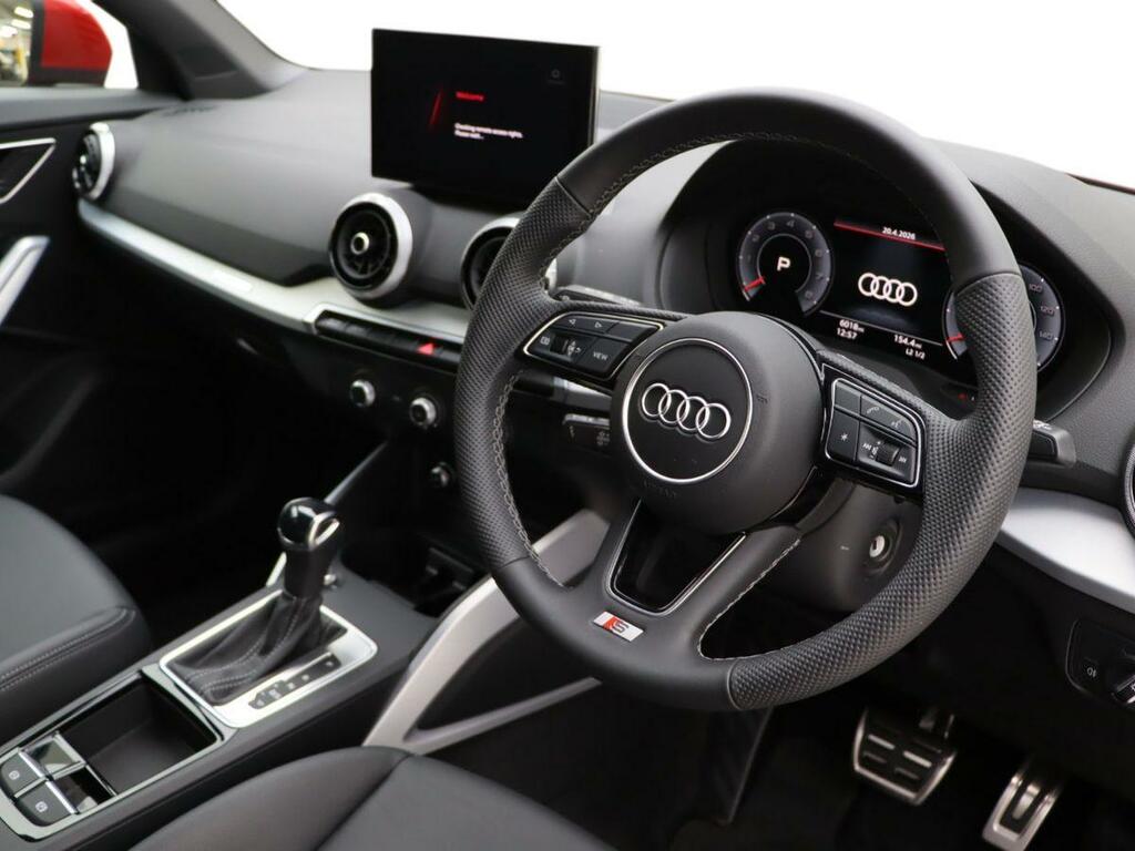 Audi Q2 Black Edition 35 Tfsi 150 Ps S Tronic Grey #6