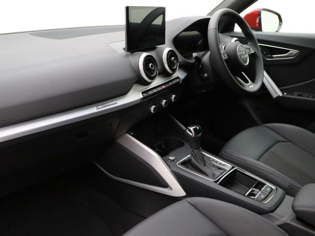 Audi Q2 Black Edition 35 Tfsi 150 Ps S Tronic Grey #13