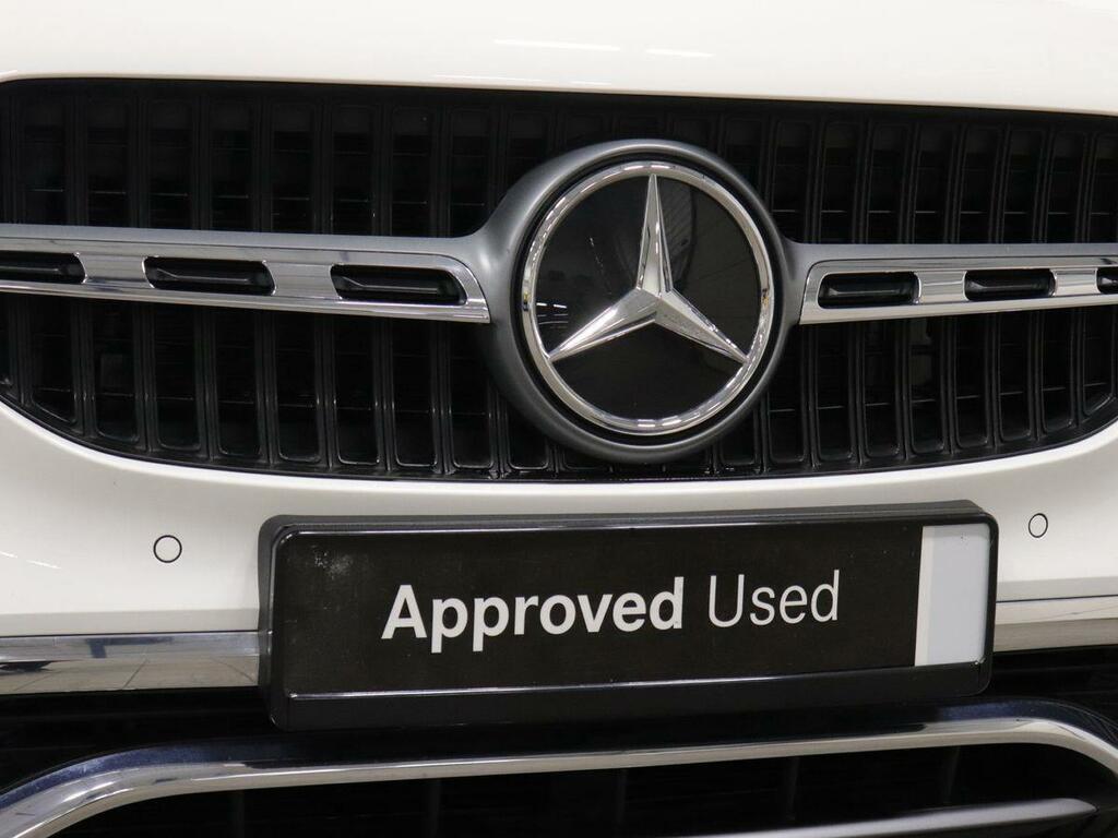 Mercedes-Benz GLA Class 2.0 Gla220d Amg Line Premium Plus Suv #33