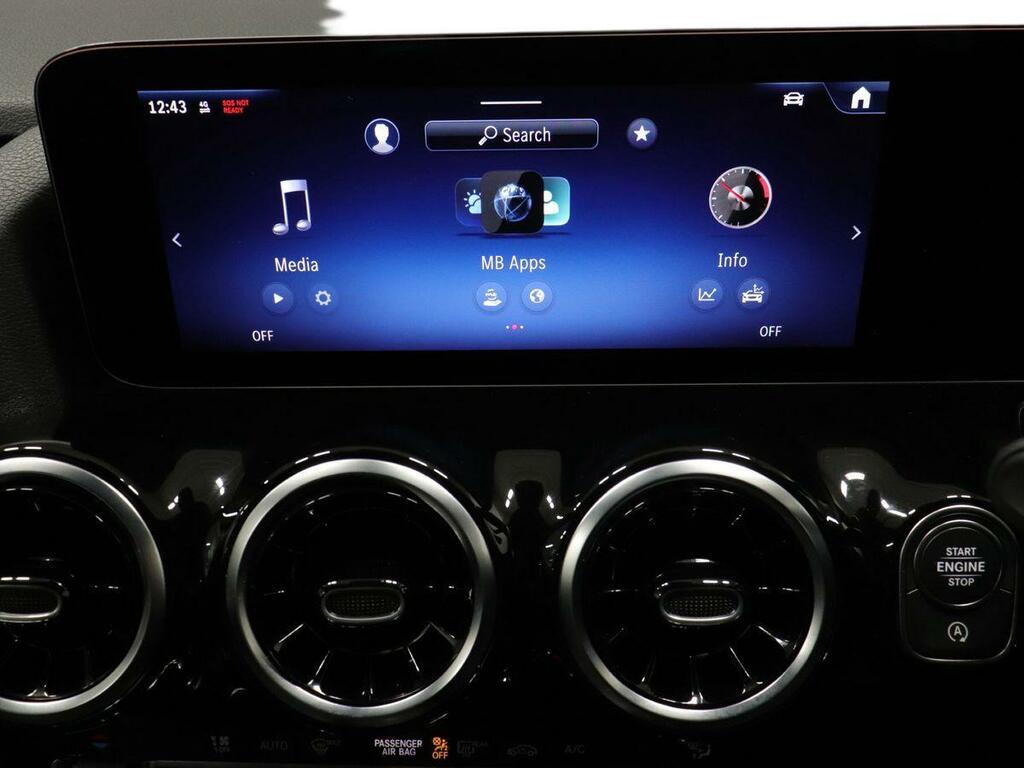 Mercedes-Benz GLA Class 2.0 Gla220d Amg Line Premium Plus Suv #65
