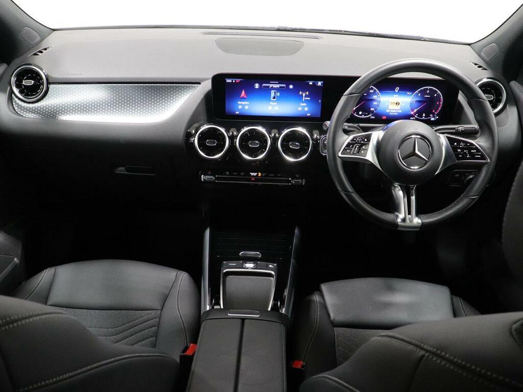 Mercedes-Benz GLA Class 2.0 Gla220d Amg Line Premium Plus Suv #84